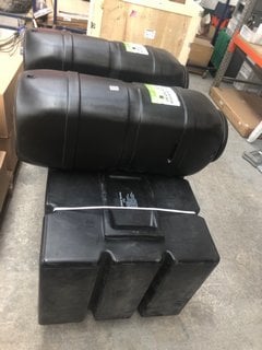 3 X OUTDOOR ITEMS TO INCLUDE 2 X 100L SLIMLINE WATER BUTT SETS IN BLACK ALSO TO INCLUDE LARGE BLACK POLY TANK: LOCATION - B8