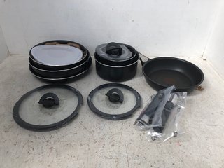 TEFAL NON-STICK FRYING PAN TO INCLUDE TEFAL POTS & PANS SET: LOCATION - B13