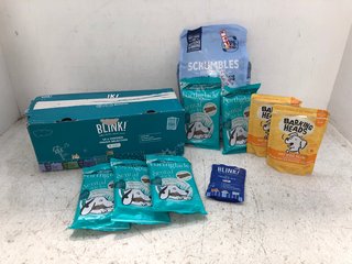 QTY OF ASSORTED PET FOOD ITEMS TO INCLUDE BARKING HEADS FAT DOG SLIM 300G FOOD SACHET - BBE 25/09/2026: LOCATION - D2