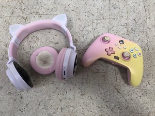 LEXIBOOK HEADPHONES TO INCLUDE POWER A CONTROLLER: LOCATION - B18