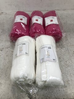 5 X DREAMSCENE OHS FLEECE THROWS IN PINK & WHITE: LOCATION - C14