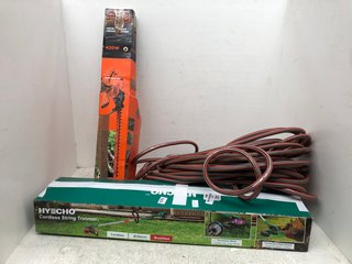 3 X ASSORTED GARDENING ITEMS TO INCLUDE BLACK + DECKER 45CM CORDED HEDGE TRIMMER: LOCATION - C9