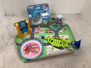 QTY OF ASSORTED KIDS ITEMS TO INCLUDE PAW PATROL BOWL & CUP SET: LOCATION - D0