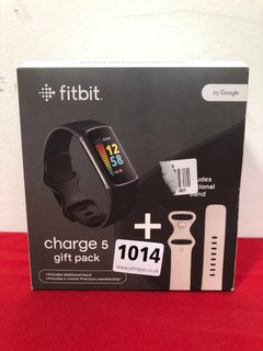 FITBIT CHARGE 5 FITNESS TRACKER GIFT SET: LOCATION - AR1