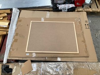 PALLET OF ASSORTED NOTICE BOARDS TO INCLUDE SMALL HANGING TACK BOARD: LOCATION - A3