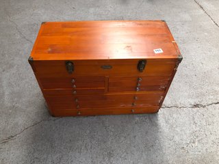 LARGE CLARKE TOOL WOODEN TOOL BOX: LOCATION - BR5