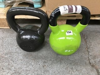 2 X KETTLEBELL WEIGHTS TO INCLUDE 20KG & 24KG: LOCATION - A3