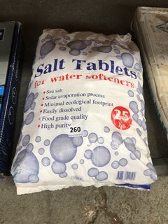 SEA SALT TABLETS FOR WATER SOFTENERS 25KG: LOCATION - BR6