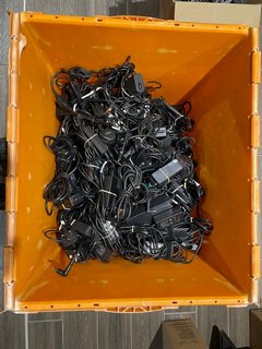 QUANTITY OF ASSORTED POWER CABLES & CHARGERS [JPTM115174]