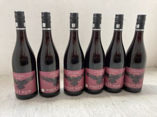 6 X ALTE VOGTEI ZU RAVENSBURG PINOT NOIR 2022 RED WINE 75CL 13% VOL (PLEASE NOTE: 18+YEARS ONLY. ID MAY BE REQUIRED): LOCATION - BR9