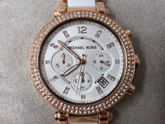 MICHAEL KORS LADIES CHRONOGRAPH WATCH ROSE GOLD STAINLESS STEEL WITH A WHITE DIAL: LOCATION - A