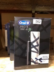QTY OF ITEMS TO INCLUDE ORAL-B PRO 3 3500: LOCATION - D RACK