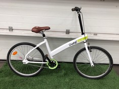 BTWIN B'COOOL ADULT LEISURE BIKE: LOCATION - FLOOR(COLLECTION OR OPTIONAL DELIVERY AVAILABLE)