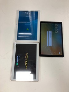 QTY OF TECH ITEMS TO INCLUDE YOTOPIT TABLET:: LOCATION - J4