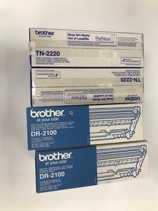 QTY OF TECH ITEMS TO INCLUDE GENUINE BROTHER DR-2100 BLAK DRUM UNIT : LOCATION - SILVER RACK
