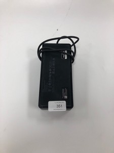 DELL DOCKING STATION D6000: LOCATION - SILVER RACK