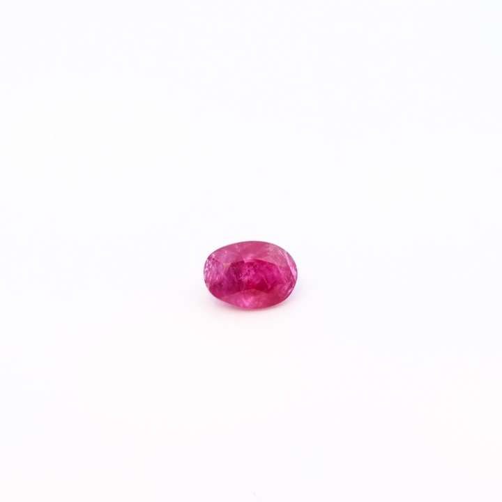 1.275ct Jadalek Faceted Oval-cut Gemstone.  Auction Guide: £150-£200 (VAT Only Payable on Buyers Premium)