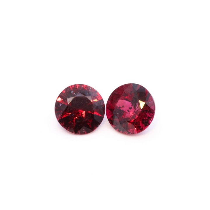 6.54ct Garnet Faceted Round-cut Pair of Gemstones (VAT Only Payable on Buyers Premium)
