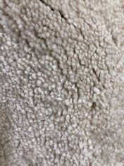 APPROX 2.4 X 4M ROLLED CARPET IN IVORY (COLLECTION ONLY)