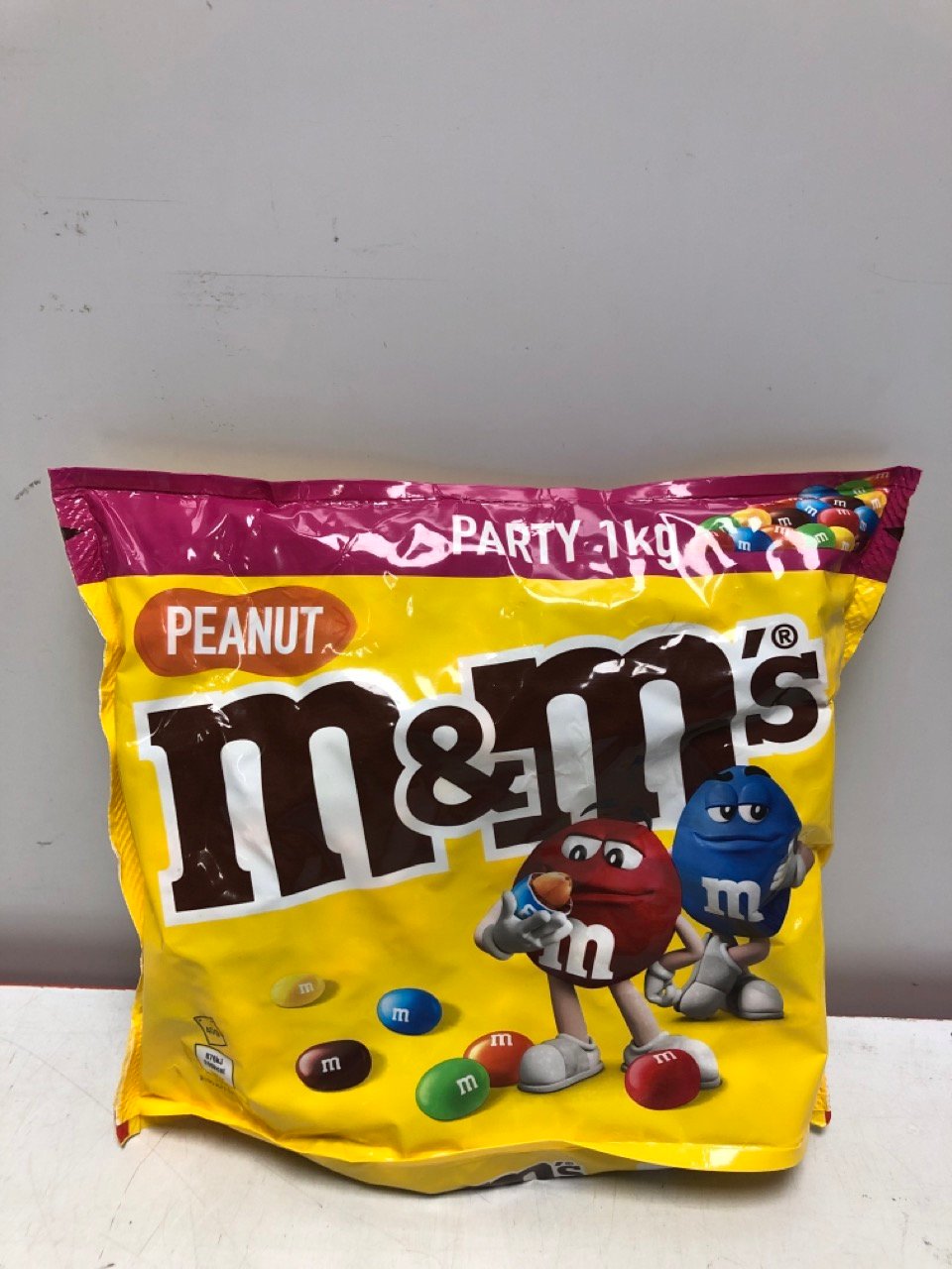 John Pye Auctions 20 X PARTY BAG PEANUT M&M’S . (DELIVERY ONLY)