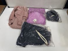 20 X WOMENS ASSORTED CLOTHING SIZE XS TO INCLUDE PINK DRESS RRP APPROX £950 (DELIVERY ONLY)
