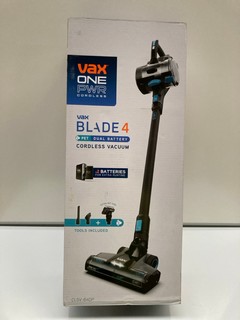 VAX ONE PWR SYSTEM BLADE 4 PET DUAL MODEL: CSLV-B4DP THIS PRODUCT INCLUDES 2 BATTERIES AND 1 CHARGER RRP: £299