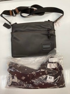 COACH LEATHER BAG TOGETHER WITH COACH SCARF