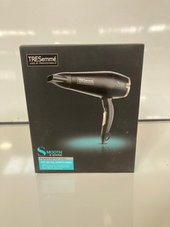 TERSEMME SMOOTH & SHINE POWER DRYER 2200
