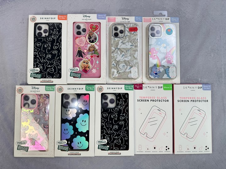 Various Apple Phone Cases & Screen Protectors (VAT ONLY PAYABLE ON BUYERS PREMIUM)