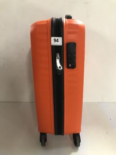 AMERICAN TOURISTER HAND LUGGAGE SUITCASE IN ORANGE