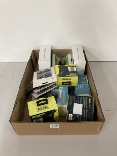 A BOX OF TECH TO INCLUDE SANDSTROM ERGONOMIC MOUSE AND MOUSE CABLE BUNGEE