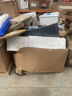 PALLET BOX OF ASSORTED ITEMS INC KARCHER FLOOR POLISHER & CAT PAN WITH HOOD