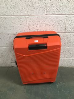 AMERICAN TOURISTER  WHEELED SUITCASE IN ORANGE