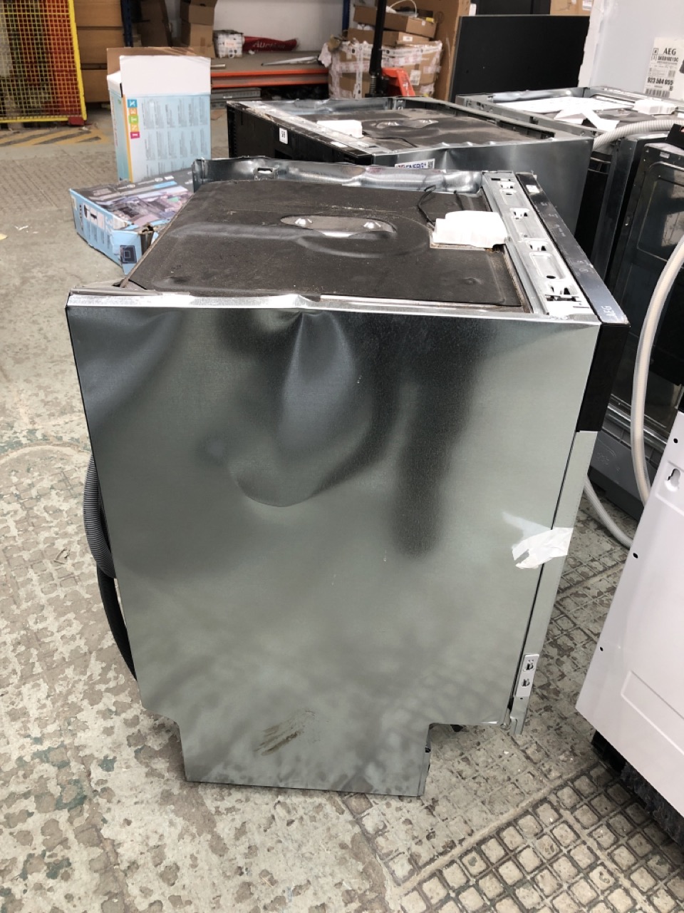 John Pye Auctions AEG INTEGRATED DISHWASHER MODEL FSB42607Z