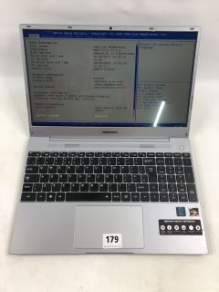 MEDION  LAPTOP IN SILVER. (HARD DRIVE REMOVED TO BE SOLD AS SALVAGE/SPARES).   [JPTN39270]