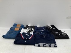 10 X JACK & JONES CLOTHING VARIOUS SIZES AND STYLES INCLUDING NAVY BLUE POLO SHIRT SIZE XL - LOCATION 33C.