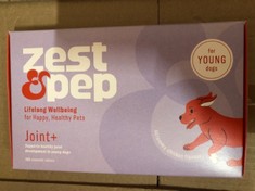 17 X ZEST & PEP LIFELONG WELLBEING. 120 CHEWABLE SENIOR DOG TABLETS 10/2024. TOTAL RRP £253: LOCATION - C RACK