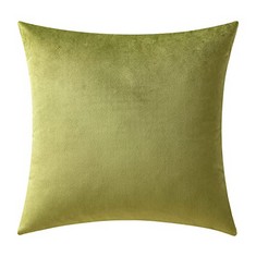QTY OF ASSORTED ITEMS TO INCLUDE VELVET SOFT DECORATIVE SQUARE THROW PILLOW CASE. GREEN. TOTAL RRP £292: LOCATION - C RACK