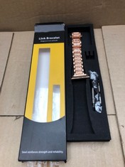 QTY OF ASSORTED ITEMS TO INCLUDE REPLACEMENT STRAP COMPATIBLE WITH APPLE WATCH. ROSE GOLD BLING. TOTAL RRP £350: LOCATION - F RACK