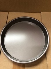 26 X 8 INCH SANDWICH PAN TWIN PACK RRP £194: LOCATION - A PACK
