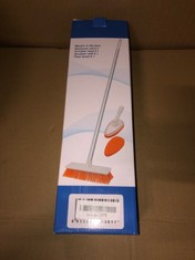 QTY OF ITEMS TO INCLUDE SHOWER SCRUBBER AND FLOOR SCRUB BRUSH RRP 330: LOCATION - D