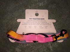 23 X GLUCK PET PET TRACTION ROPE RRP £211: LOCATION - F