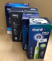 QTY OF ITEMS TO INCLUDE ORAL-B PRO JUNIOR KIDS ELECTRIC TOOTHBRUSH, GIFTS FOR KIDS, 1 TOOTHBRUSH HEAD, 3 MODES WITH KID-FRIENDLY SENSITIVE MODE, FOR AGES 6+, 2 PIN UK PLUG, GREEN: LOCATION - A