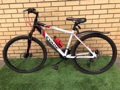 APOLLO EVADE MOUNTAIN BIKE 19" FRAME 26" WHEELS 21 SPEED GRIP SHIFT GEARS : LOCATION - FRONT FLOOR(COLLECTION OR OPTIONAL DELIVERY AVAILABLE)