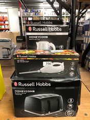 QTY OF ITEMS TO INCLUDE RUSSELL HOBBS FOOD COLLECTION CARVING KNIFE : LOCATION - TABLES