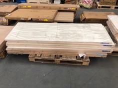 PALLET OF APPROX 9 X ASSORTED DOORS TO INCLUDE 4 PANEL SMOOTH INTERIOR DOOR APPROX 1981 X 762MM (COLLECTION OR OPTIONAL DELIVERY) (KERBSIDE PALLET DELIVERY)