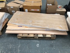 PALLET OF APPROX 5 X ASSORTED DOORS TO INCLUDE PREMDOR FLUSH OAK VENEER FD30 INTERIOR FIRE DOOR APPROX 1981 X 762MM (COLLECTION OR OPTIONAL DELIVERY) (KERBSIDE PALLET DELIVERY)