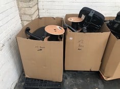 2 X BOXES OF ASSORTED ITEMS TO INCLUDE HAG H03 OFFICE CHAIR IN BLACK (DAMAGED / INCOMPLETE) (COLLECTION OR OPTIONAL DELIVERY) (KERBSIDE PALLET DELIVERY)