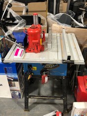 3 X ASSORTED ITEMS TO INCLUDE CLARKE WOODWORKER EXTENDABLE TABLE SAW WITH STAND - MODEL NO CTS17 (COLLECTION OR OPTIONAL DELIVERY)