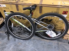 HUFFY EXTENT MENS MOUNTAIN BIKE IN GREY / GREEN - RRP £250 (COLLECTION OR OPTIONAL DELIVERY)